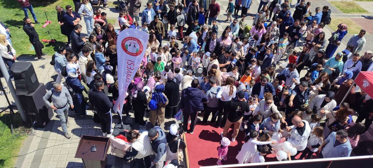 Menteşe’de Çocuk Şenliği Coşkusu: 19 Nisan’da Rekor Kalabalık 2